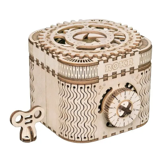 Coffret en bois clair à motifs ondulés, molette à chiffres sur la face avant et clé en bois posée devant