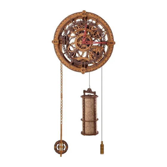 Horloge murale squelette en bois teinté, aiguilles rouges, balancier et contrepoids en lanterne, sur fond blanc