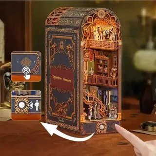 Un doigt effleure le bas de la façade pour allumer le book nook